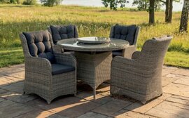 Dining sets